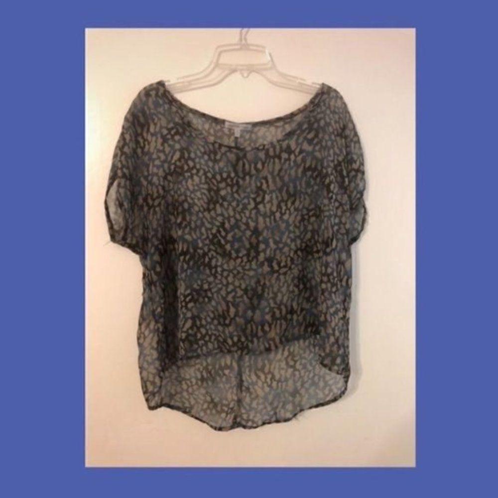 *30of3* NWOT. Charlotte Russe Animal Print Top - Picture 2 of 5